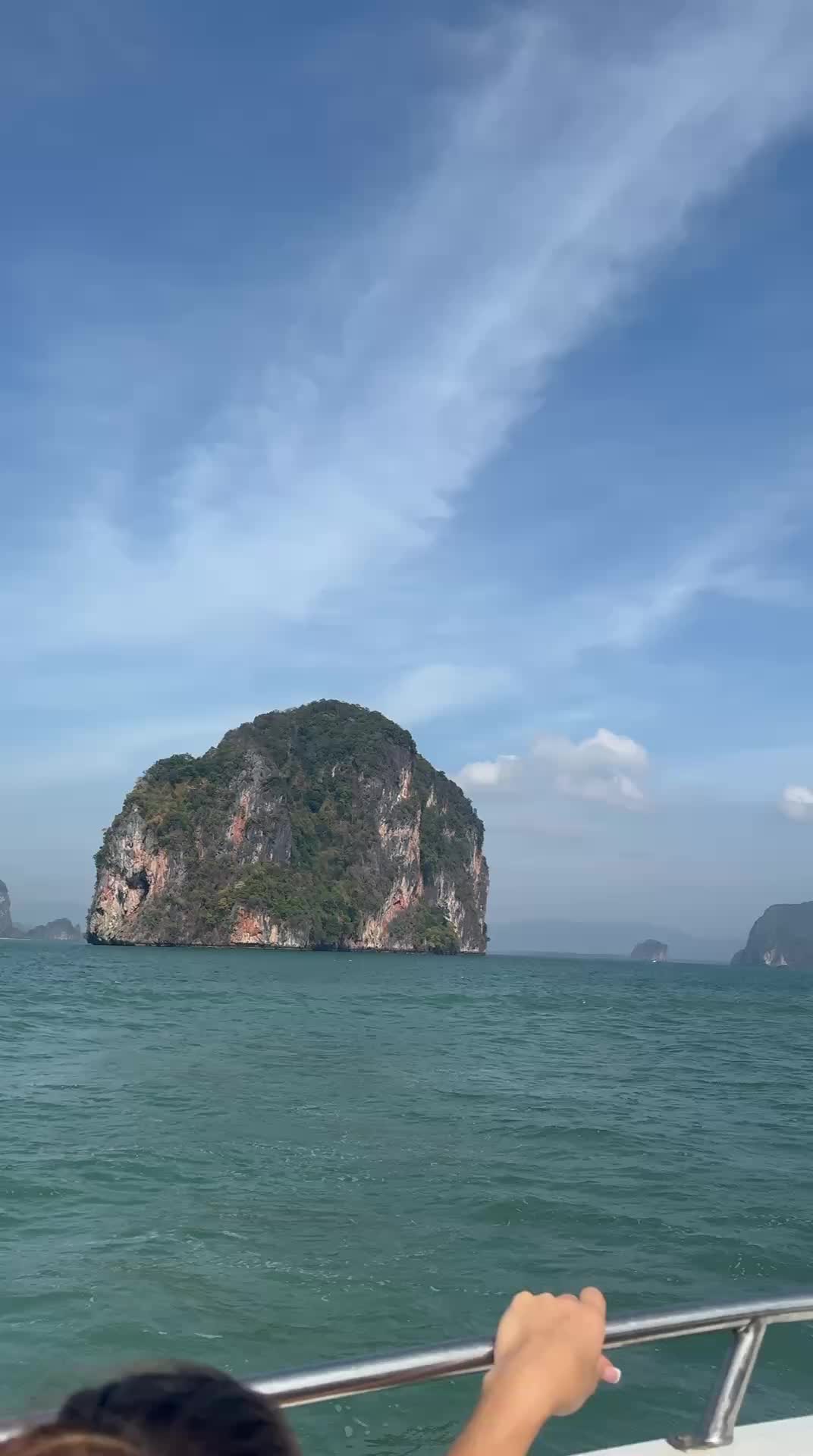 Джеймс Бонд 006 - острова Джеймса Бонда на рассвете